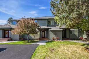 1085 Golden Pheasant Dr, Redmond, OR 97756 - Photo 1