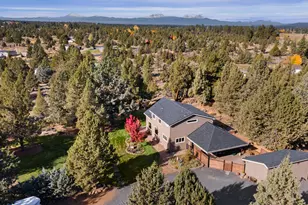 60135 Stirling Dr, Bend, OR 97702 - Photo 1