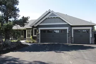 63175 Dakota Dr, Bend, OR 97701 - Photo 1