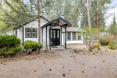 60236 Navajo Road, Bend, OR 97702 - Photo 1