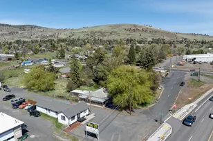 6039 S 6th St, Klamath Falls, OR 97603 - Photo 1