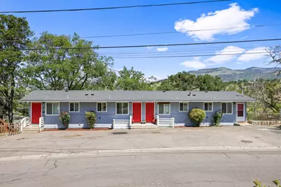 431 Elm Street, Phoenix, OR 97535 - Photo 1