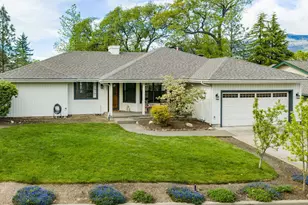 820 E Pebble Beach Dr, Ashland, OR 97520 - Photo 1