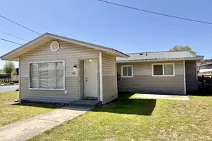 596 SW Madison, Madras, OR 97741 - Photo 1