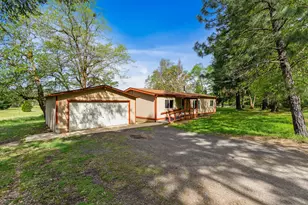 350 Queen of Bronze Rd, Cave Junction, OR 97523 - Photo 1