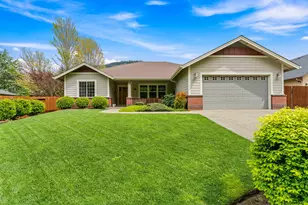 2317 SE Overland Dr, Grants Pass, OR 97527 - Photo 1