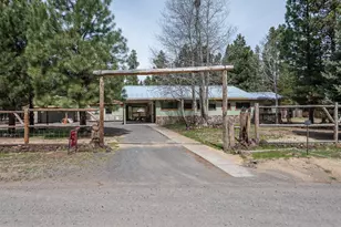 15886 Wright Ave, La Pine, OR 97739 - Photo 1