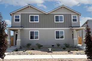 736 NW Varnish Pl, Redmond, OR 97756 - Photo 1