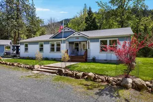 4829 Jumpoff Joe Creek Rd, Grants Pass, OR 97526 - Photo 1
