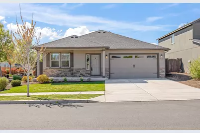 2510 NW Hemlock Way, Redmond, OR 97756 - Photo 1