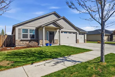 1770 SW 36th Way, Redmond, OR 97756 - Photo 1