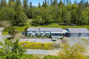2447 Stringer Gap Rd, Grants Pass, OR 97527 - Photo 1