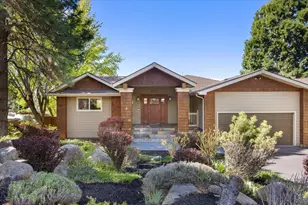 2110 Kimberly Dr, Klamath Falls, OR 97603 - Photo 1