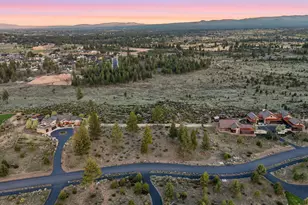 18835 Ridgeline Dr, Bend, OR 97703 - Photo 1
