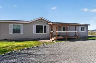 2586 Meadowview Dr, Chiloquin, OR 97624 - Photo 1