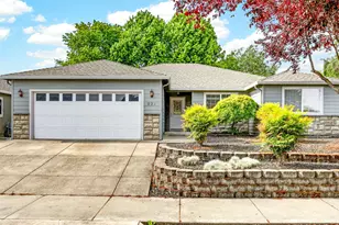 921 Birmingham St, Medford, OR 97501 - Photo 1