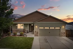 944 Stonewater Dr, Eagle Point, OR 97524 - Photo 1
