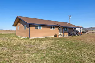 23810 Gaines Rd, Merrill, OR 97633 - Photo 1