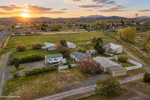 4445 Southside, Klamath Falls, OR 97603 - Photo 1