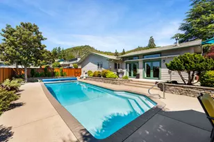 440 NE Royal Dr, Grants Pass, OR 97526 - Photo 28