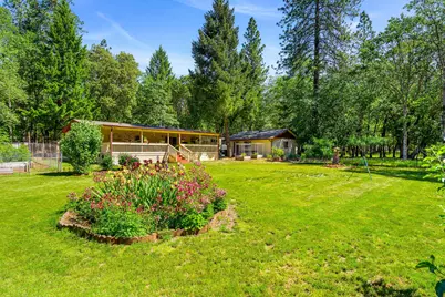 521 Boyer Road, Grants Pass, OR 97526 - Photo 1
