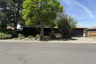 2623 Pomona Way, Medford, OR 97504 - Photo 1