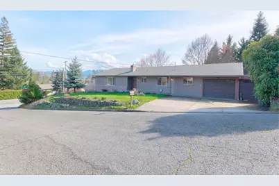 903 NW Hewitt Lane, Grants Pass, OR 97526 - Photo 1