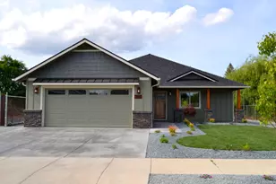 180 SW Quiet Water Ln, Grants Pass, OR 97527 - Photo 1