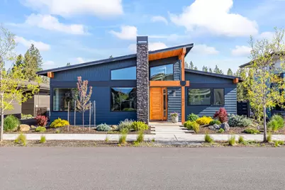 490 E Diamond Peak Avenue, Sisters, OR 97759 - Photo 1