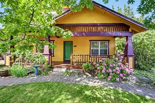461 Parkside Dr, Ashland, OR 97520 - Photo 1