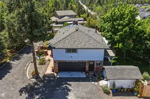 61573 E Lake Dr, Bend, OR 97702 - Photo 1