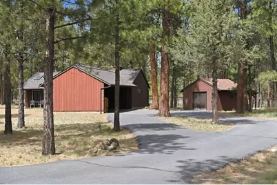 68978 Graham Court, Sisters, OR 97759 - Photo 1