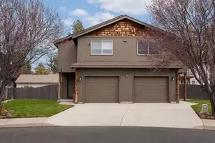 20085 Sally Ct, Bend, OR 97702 - Photo 1