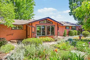 190 Walker Ave, Ashland, OR 97520 - Photo 1