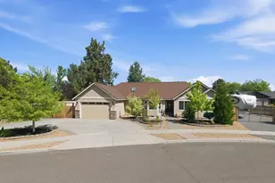 20828 Cassin Dr, Bend, OR 97701 - Photo 1