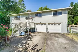 4093 Old Upton Rd, Central Point, OR 97502 - Photo 1