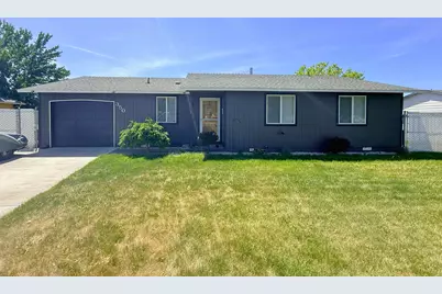 350 NE Mariposa Avenue, Prineville, OR 97754 - Photo 1