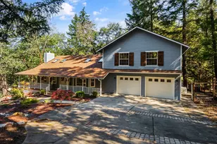 485 Surrey Dr, Grants Pass, OR 97526 - Photo 1