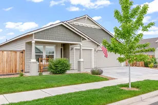 1256 NW Golf Course Dr, Madras, OR 97741 - Photo 1