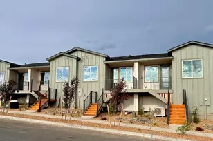3910 SW 39th St, Redmond, OR 97756 - Photo 1