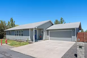 2474 NE Rosemary Dr, Bend, OR 97701 - Photo 1
