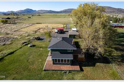 8270 Hill Road, Klamath Falls, OR 97603 - Photo 1