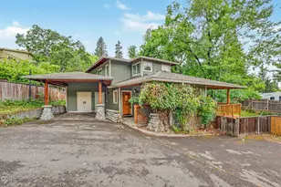 545 Holly St, Ashland, OR 97520 - Photo 1