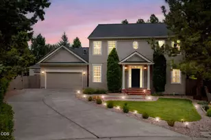 1044 SE Baywood Ct, Bend, OR 97702 - Photo 1