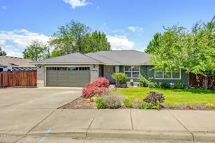 1830 Canyon Ave, Medford, OR 97504 - Photo 1