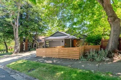 120 Nob Hill Street, Ashland, OR 97520 - Photo 1