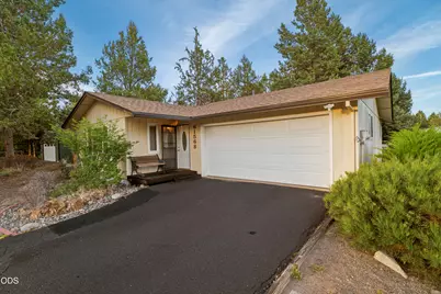 61568 Newberry Drive, Bend, OR 97702 - Photo 1
