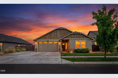 4433 SW Majestic Avenue, Redmond, OR 97756 - Photo 1