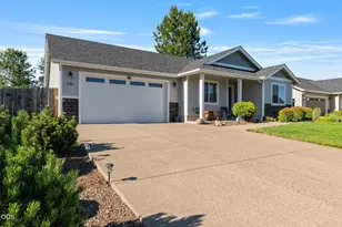 246 Retirement Ln, Cave Junction, OR 97523 - Photo 1