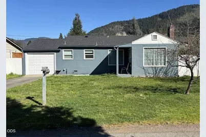 1611 Apple Lane, Grants Pass, OR 97527 - Photo 1
